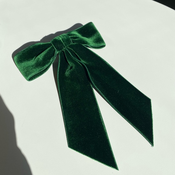 Jennifer Behr, Wide Velvet Bow Barrette! - Picture 9 of 11